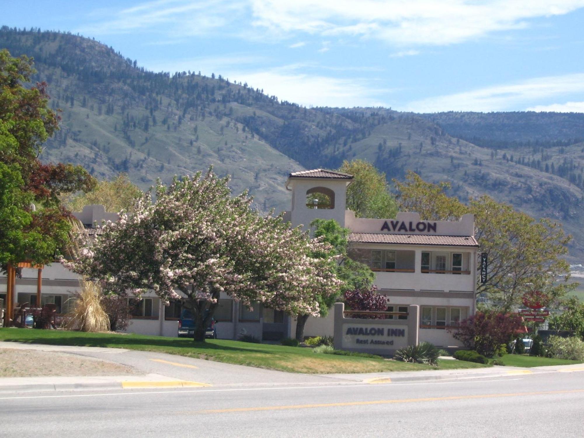 Avalon Inn Osoyoos Exterior photo
